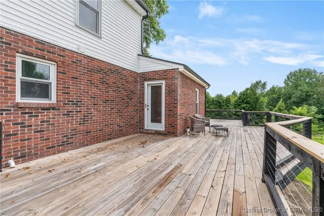 $585,000 | 4435 Fosskuhl Road, Floyds Knobs, IN 47119