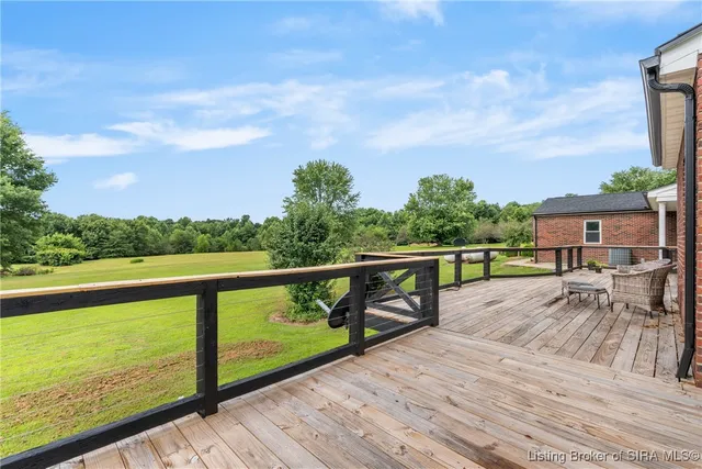 $585,000 | 4435 Fosskuhl Road, Floyds Knobs, IN 47119
