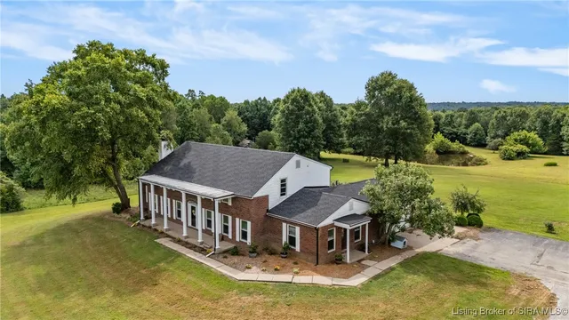 $585,000 | 4435 Fosskuhl Road, Floyds Knobs, IN 47119