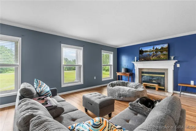 $585,000 | 4435 Fosskuhl Road, Floyds Knobs, IN 47119