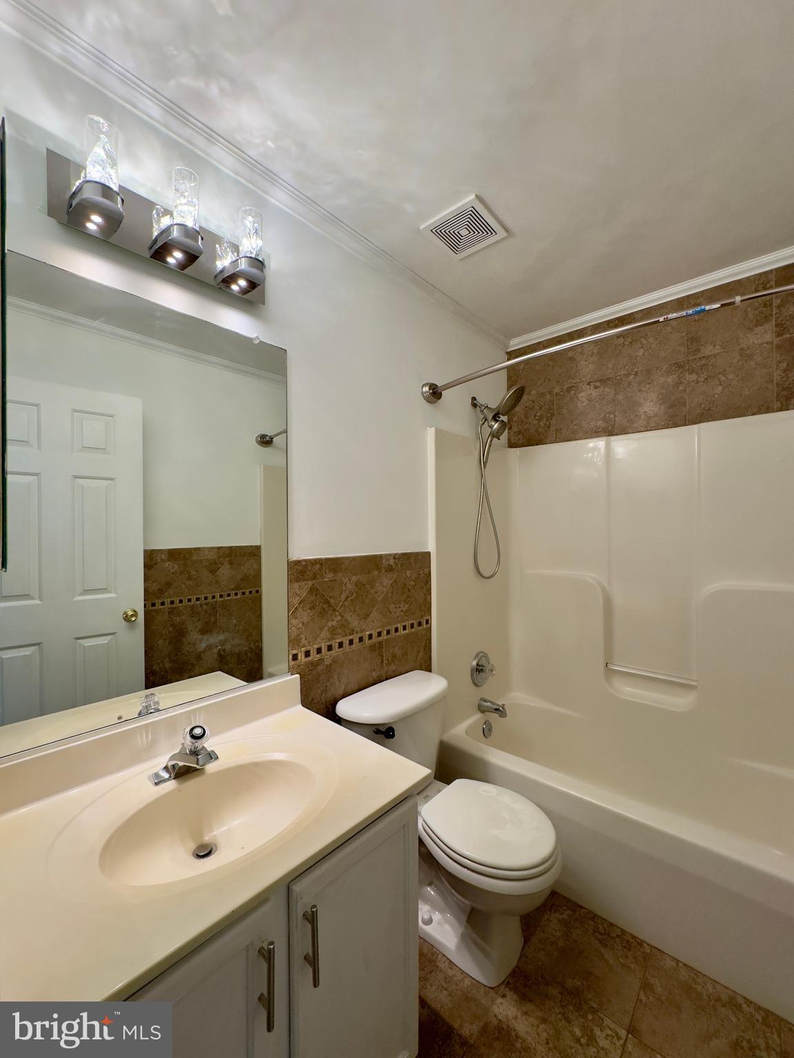 9807 Dee Way Baltimore, MD 21220 - Photo 24 of 29