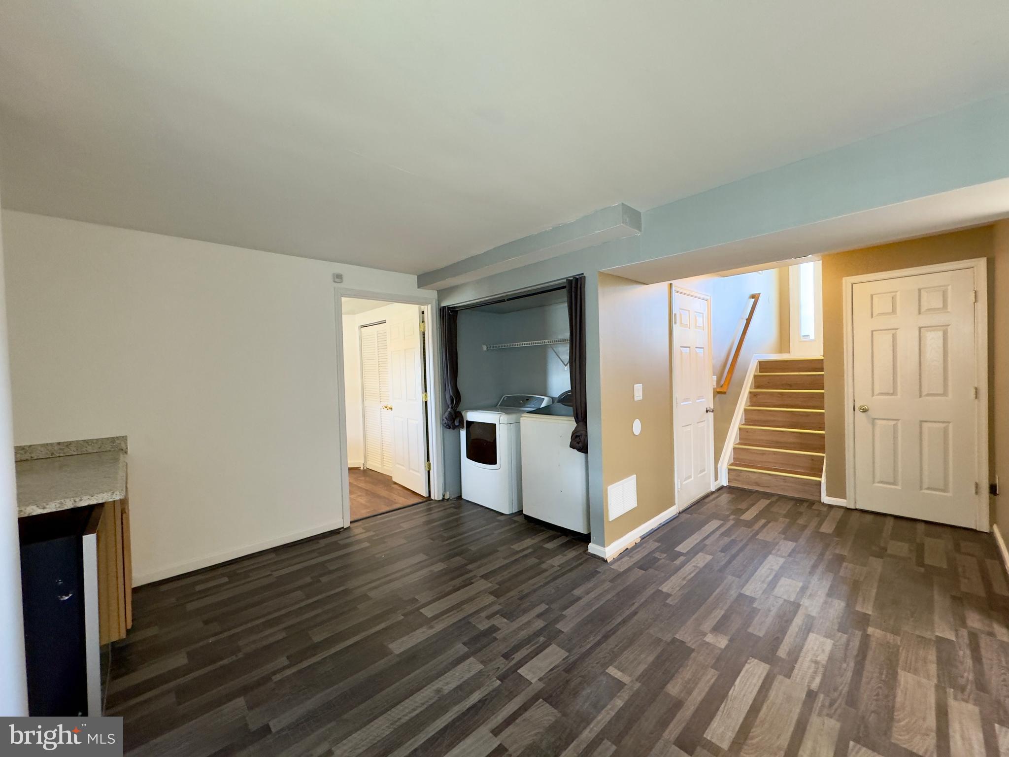 9807 Dee Way Baltimore, MD 21220 - Photo 5 of 29