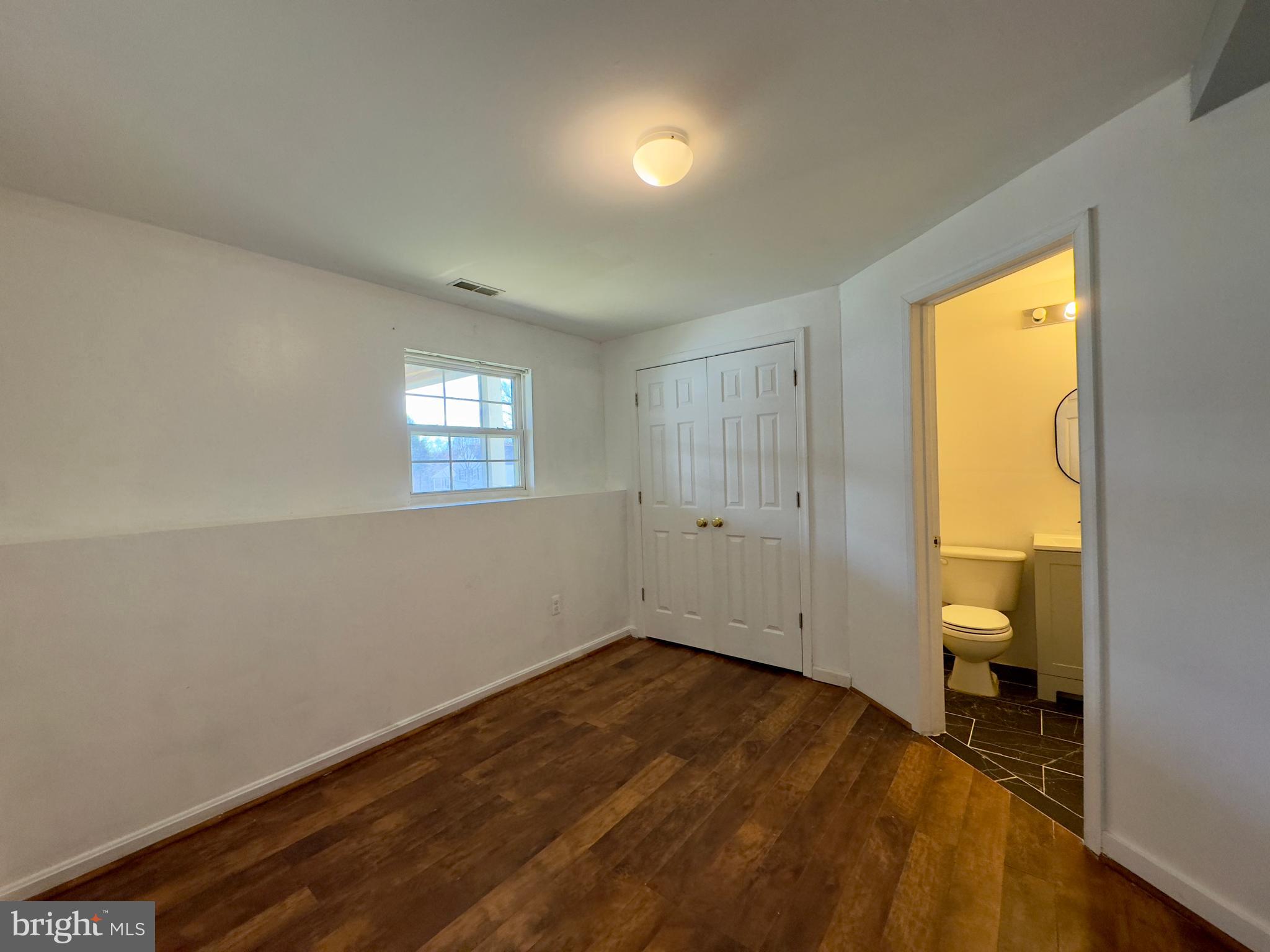 9807 Dee Way Baltimore, MD 21220 - Photo 8 of 29