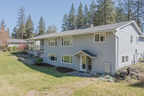 $449,500 | 1140 South Pine Street, Kettle Falls, WA 99141