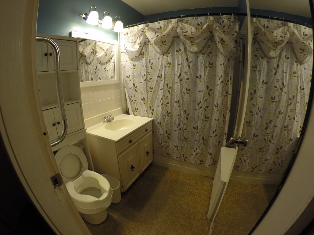 72 Rimmon Avenue Chicopee, MA 01013 - Photo 9 of 19