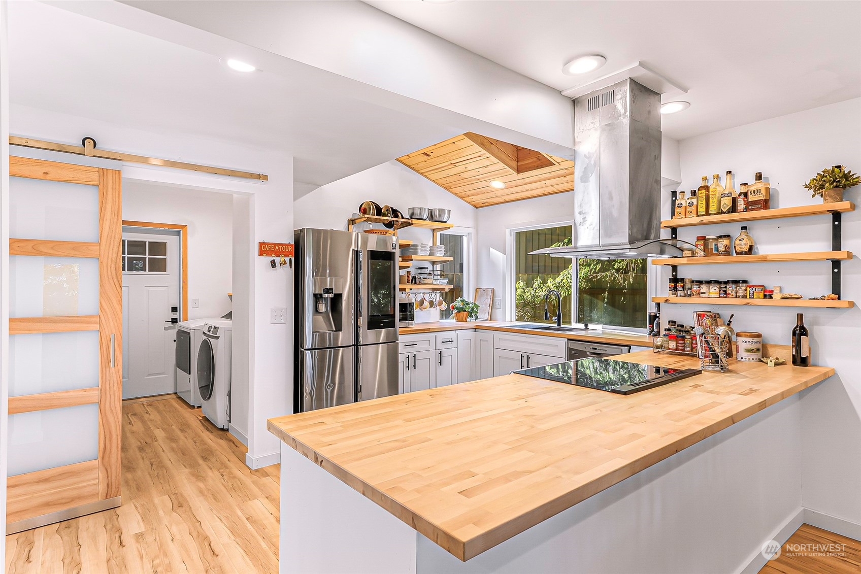 3712 Magrath Road Bellingham, WA 98226 - Photo 7 of 40 Gallery Image 7