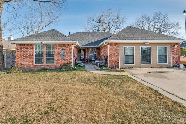 $315,000 | 1258 Robin Hood Boulevard, Mesquite, TX 75149