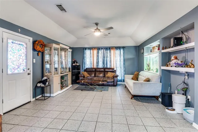 $315,000 | 1258 Robin Hood Boulevard, Mesquite, TX 75149