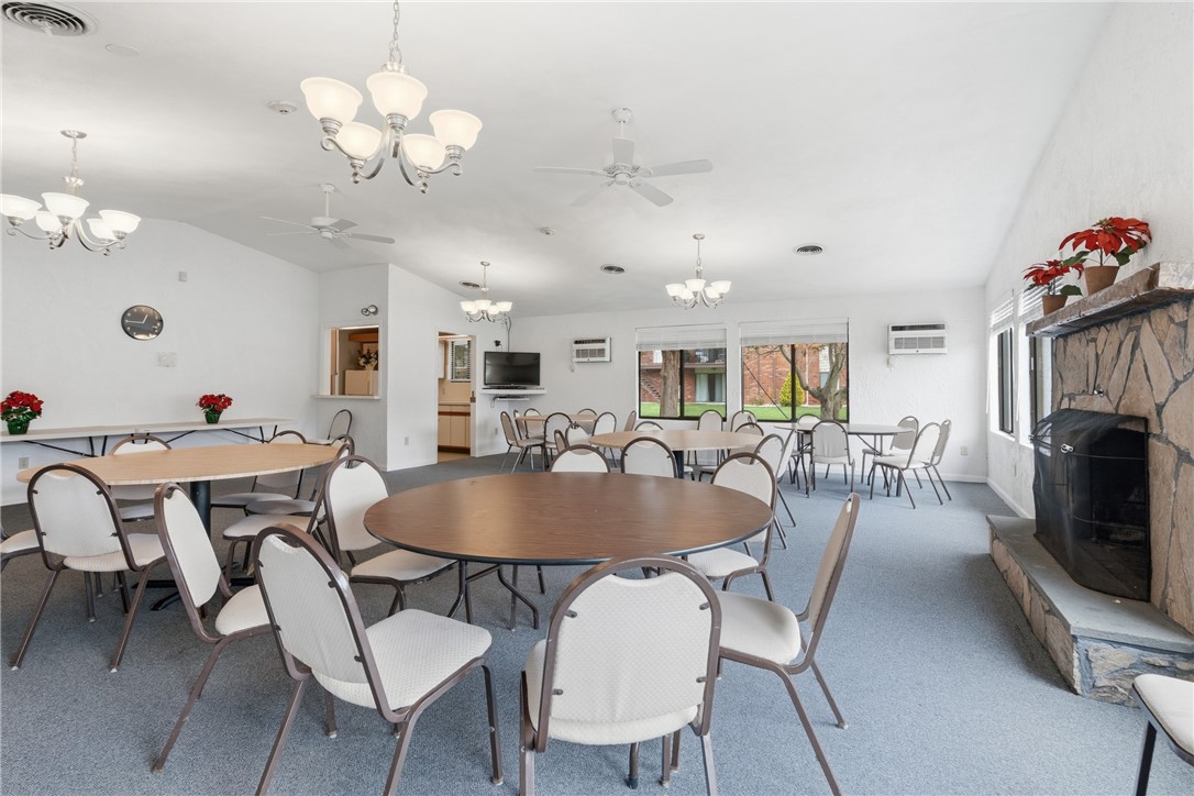 196 Old River Road, Unit 8F Lincoln, RI 02865 - Photo 28 of 34