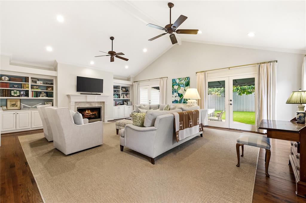 8115 Chadbourne Road Dallas, TX 75209 - Photo 18 of 39