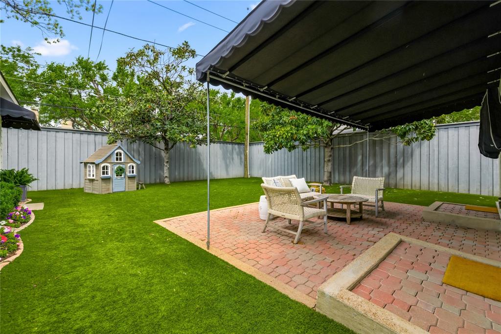 8115 Chadbourne Road Dallas, TX 75209 - Photo 31 of 39