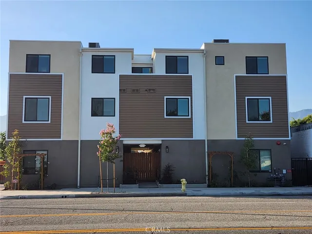 $3,900 | 4251 Live Oak Avenue, Unit 12, Arcadia, CA 91006
