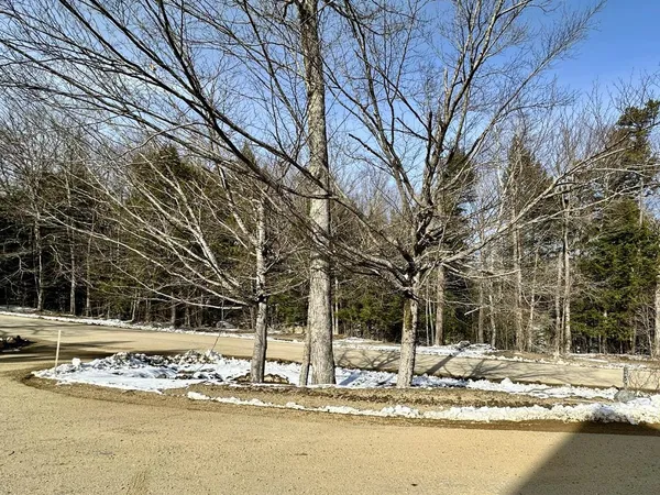 $274,900 | 43 Tenney Brook Road, Unit 5, Plymouth, NH 03264