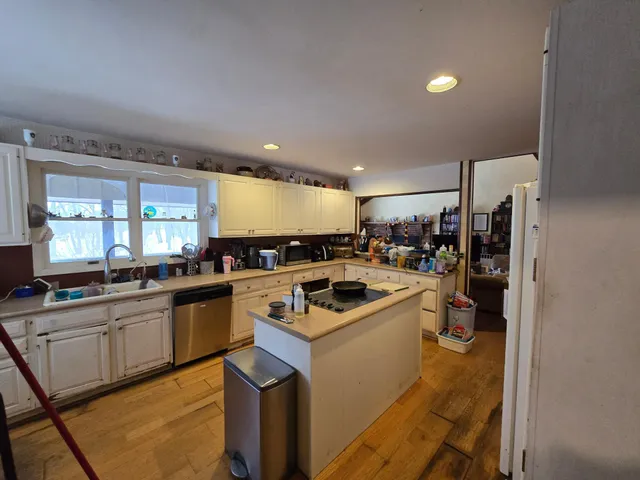 $374,000 | 132 Parkwood Place, Fairmont, MN 56031