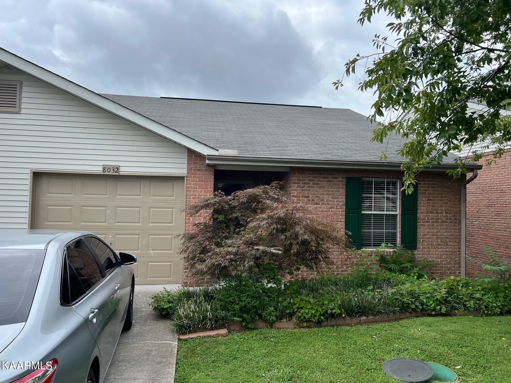 8032 Stablegate Way Powell, TN 37849 - Photo 1 of 14 Gallery Image 1