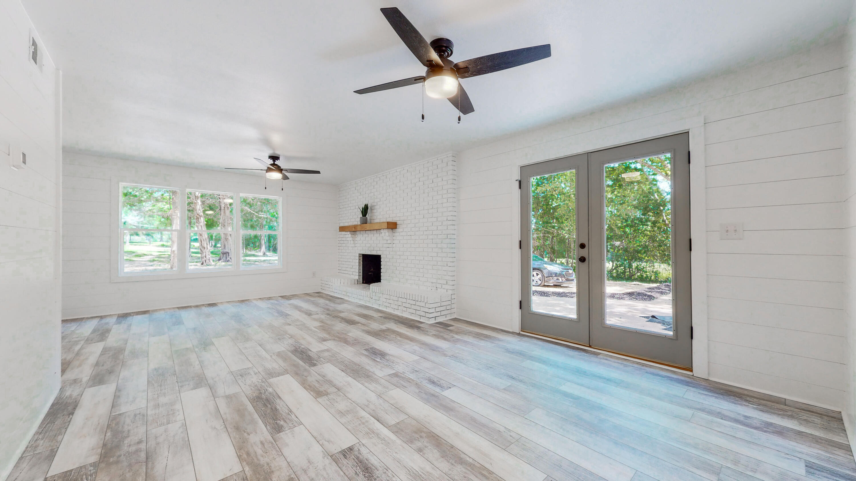 2522 Kingston Road Crestview, FL 32536 - Photo 12 of 43 a view of an empty room with a window