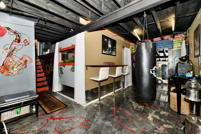 $325,000 | 1642 Misty Lake Drive, Indianapolis, IN 46260