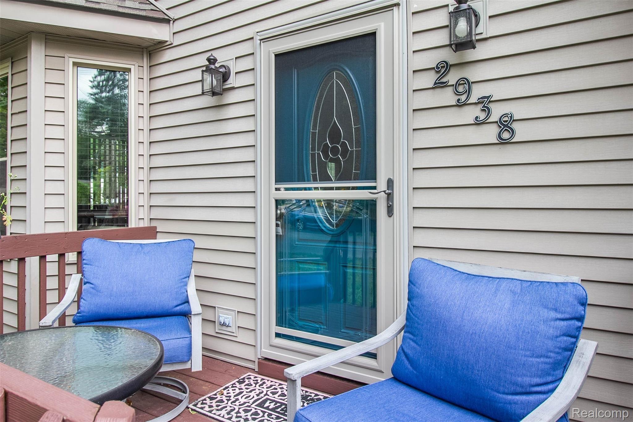2938 Lansdowne Road Waterford, MI 48329 - Photo 6 of 43 6.jpg