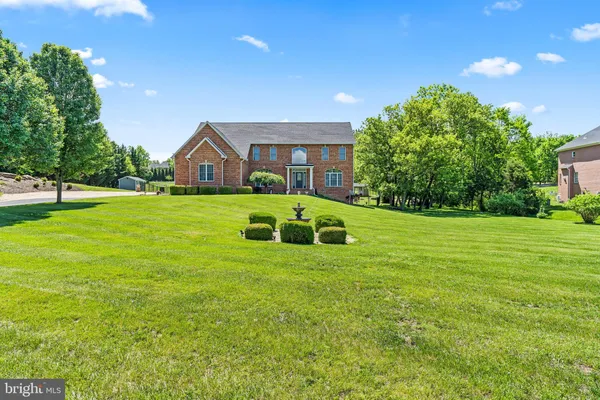 $949,900 | 12719 Ailanthus Drive, Hagerstown, MD 21742