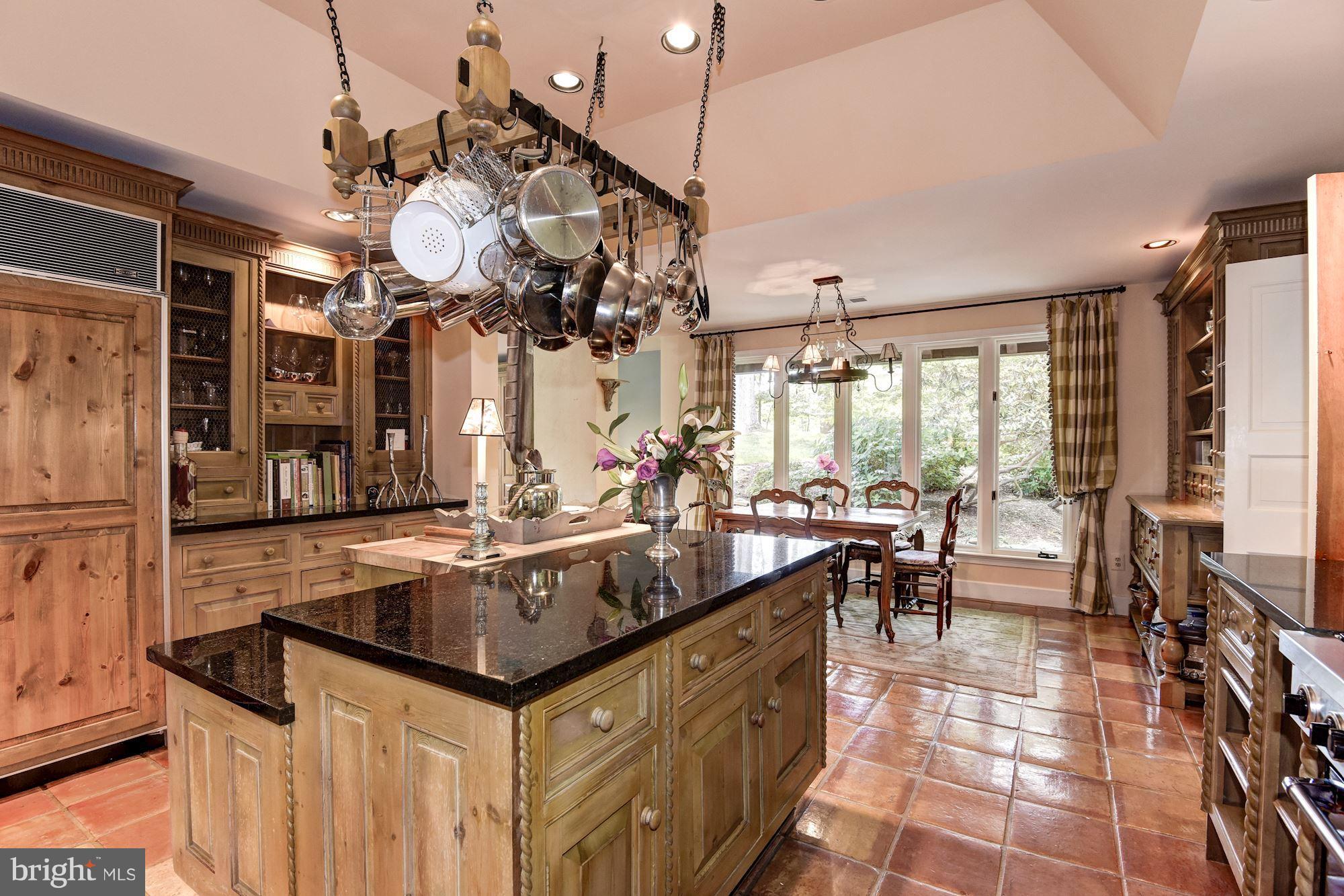 1135 Bellview Road McLean, VA 22102 - Photo 12 of 30 Kitchen