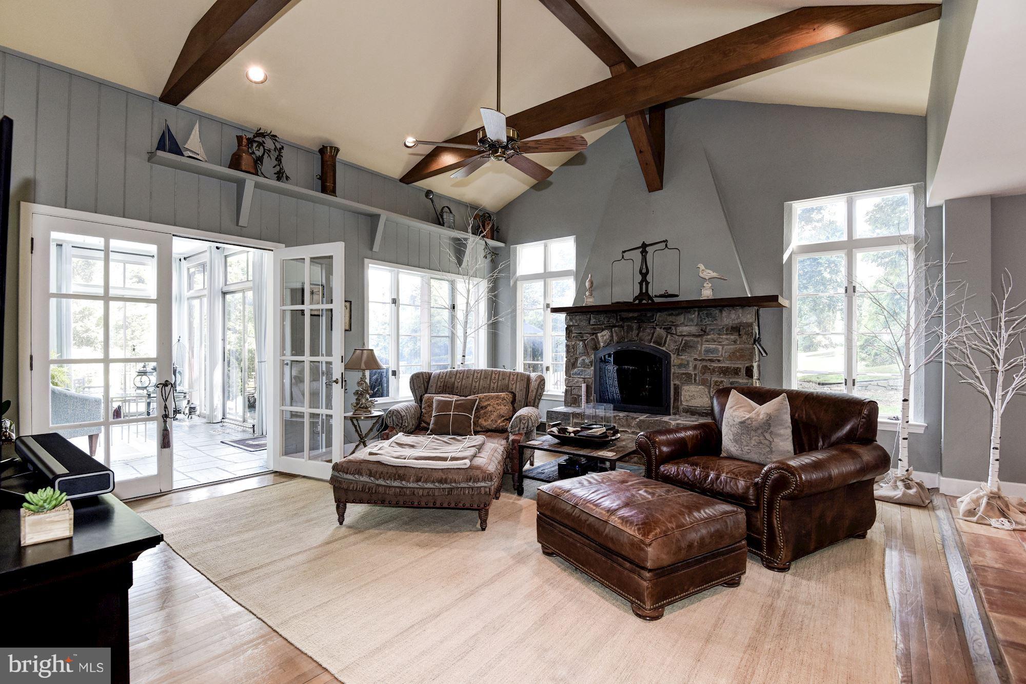 1135 Bellview Road McLean, VA 22102 - Photo 16 of 30 Family Room
