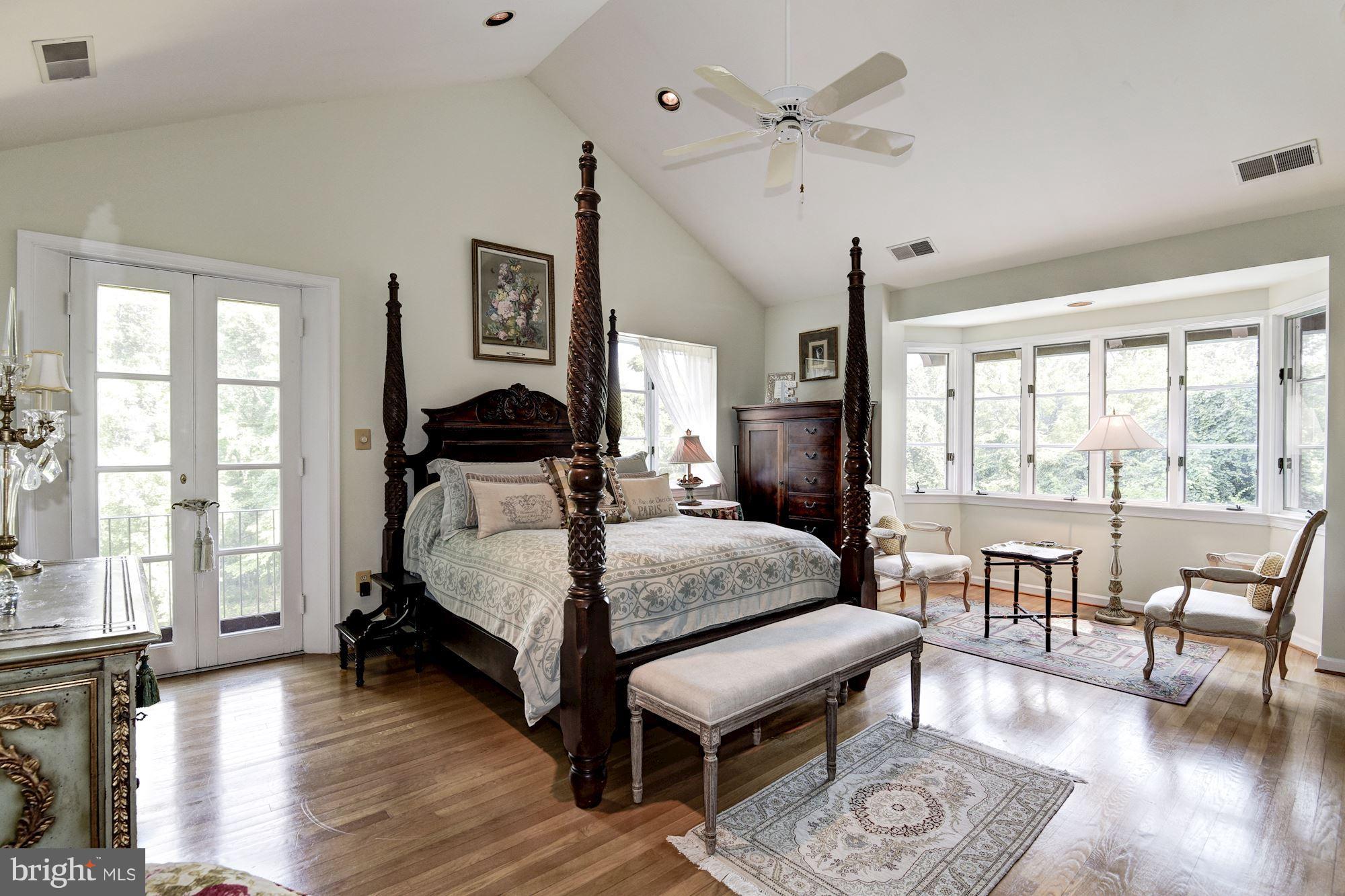1135 Bellview Road McLean, VA 22102 - Photo 18 of 30 Bedroom (Master)