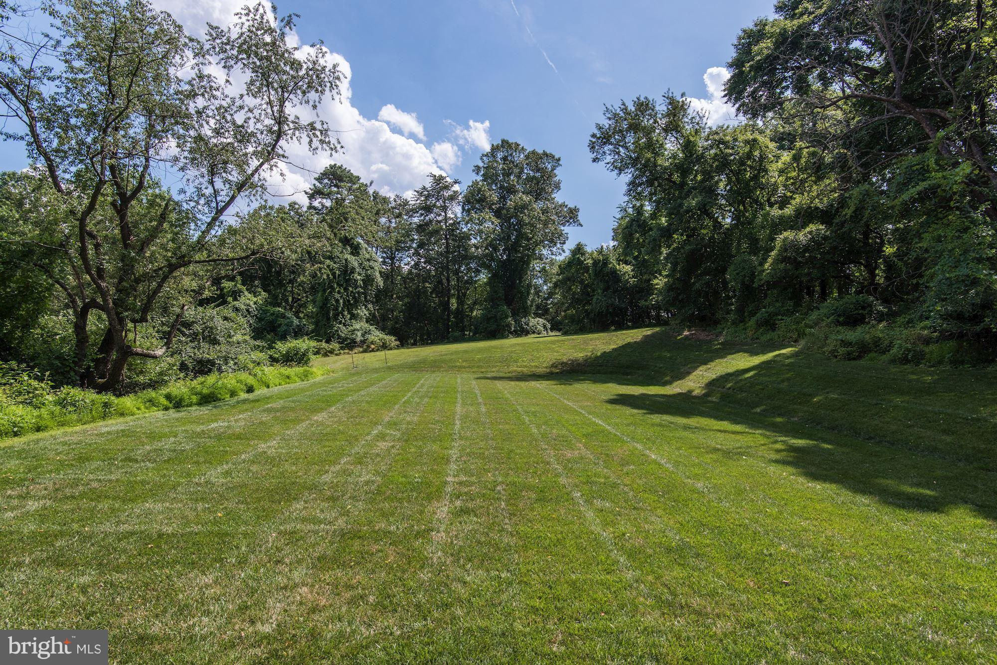 1135 Bellview Road McLean, VA 22102 - Photo 28 of 30 Exterior (Rear)
