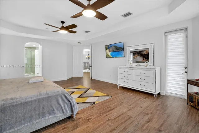 $1,370,000 | 6403 Southwest 162nd Path, Miami, FL 33193