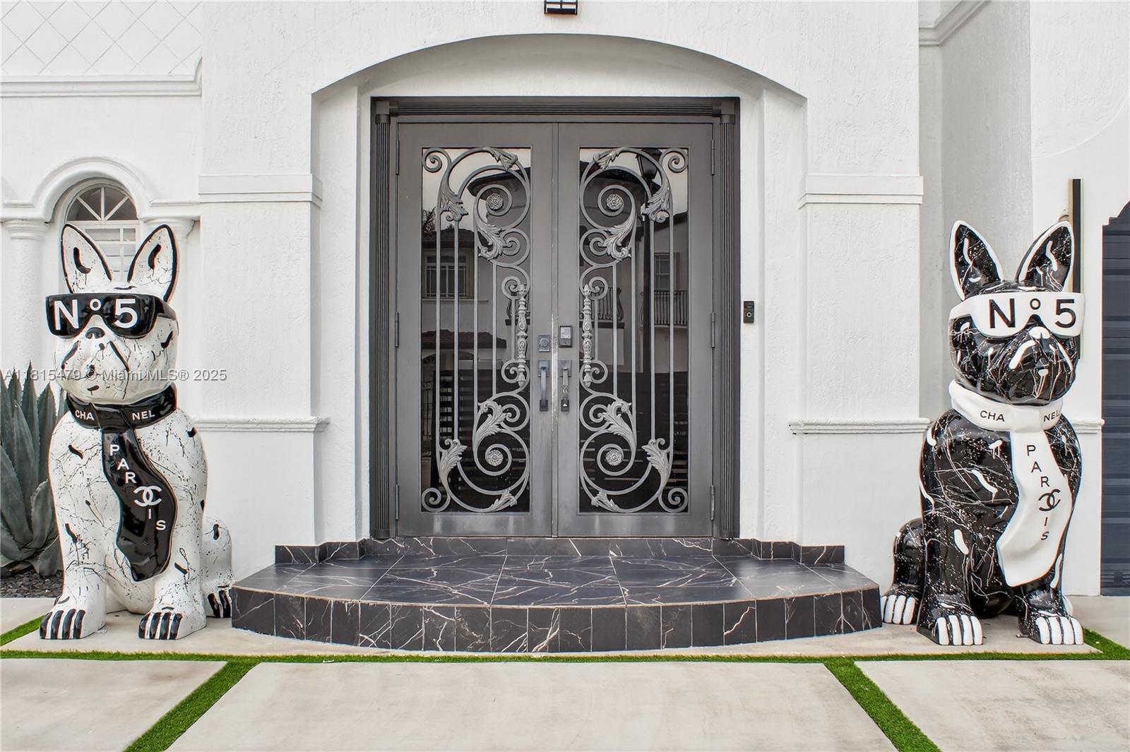 6403 Southwest 162nd Path Miami, FL 33193 - Photo 5 of 49