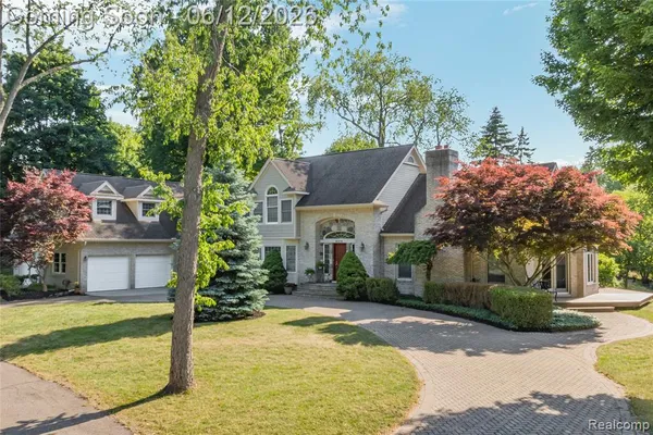$1,275,000 | 905 Spring Drive, Northville, MI 48167