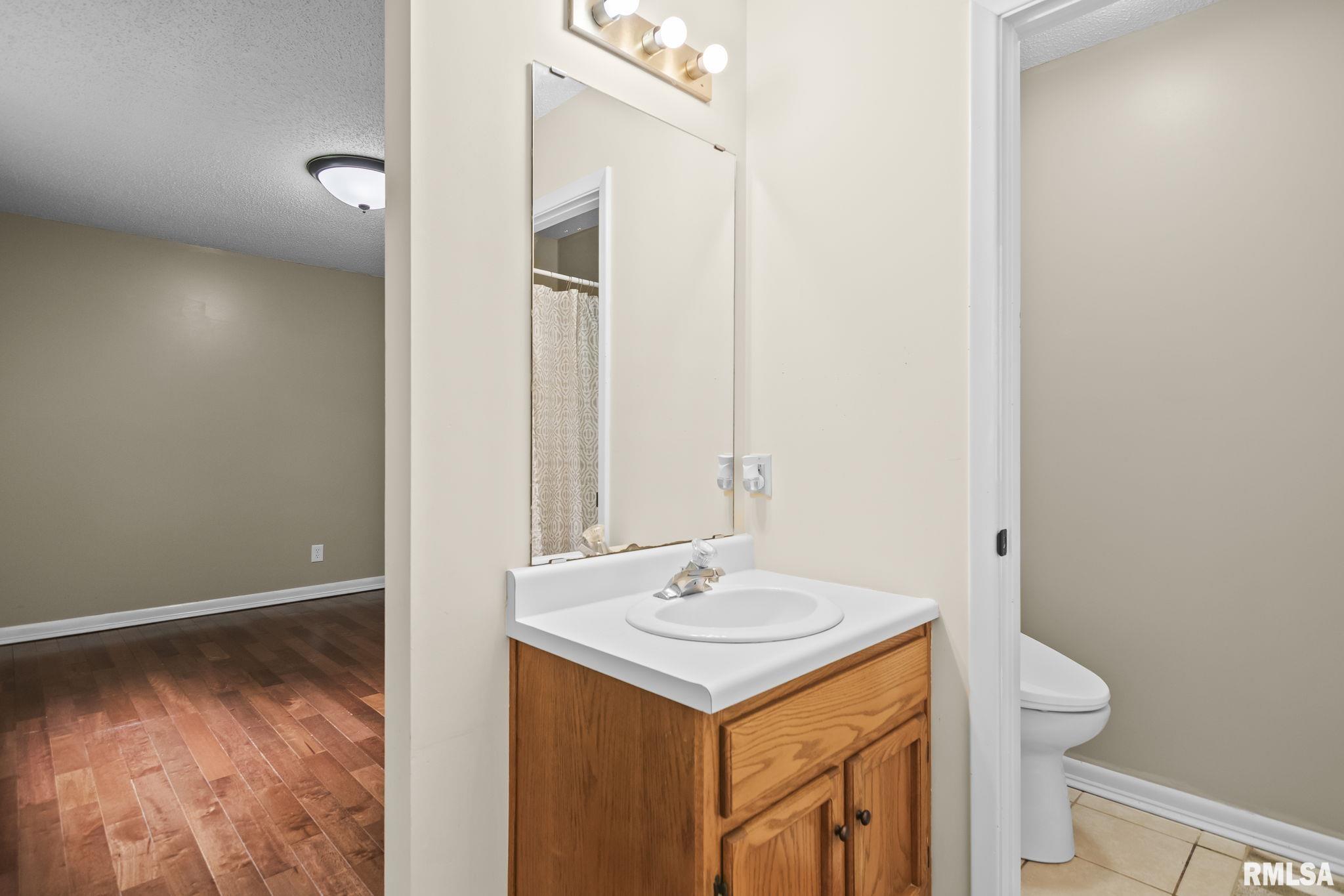 2421 Mayfair Road Springfield, IL 62703 - Photo 21 of 39 Gallery Image 21