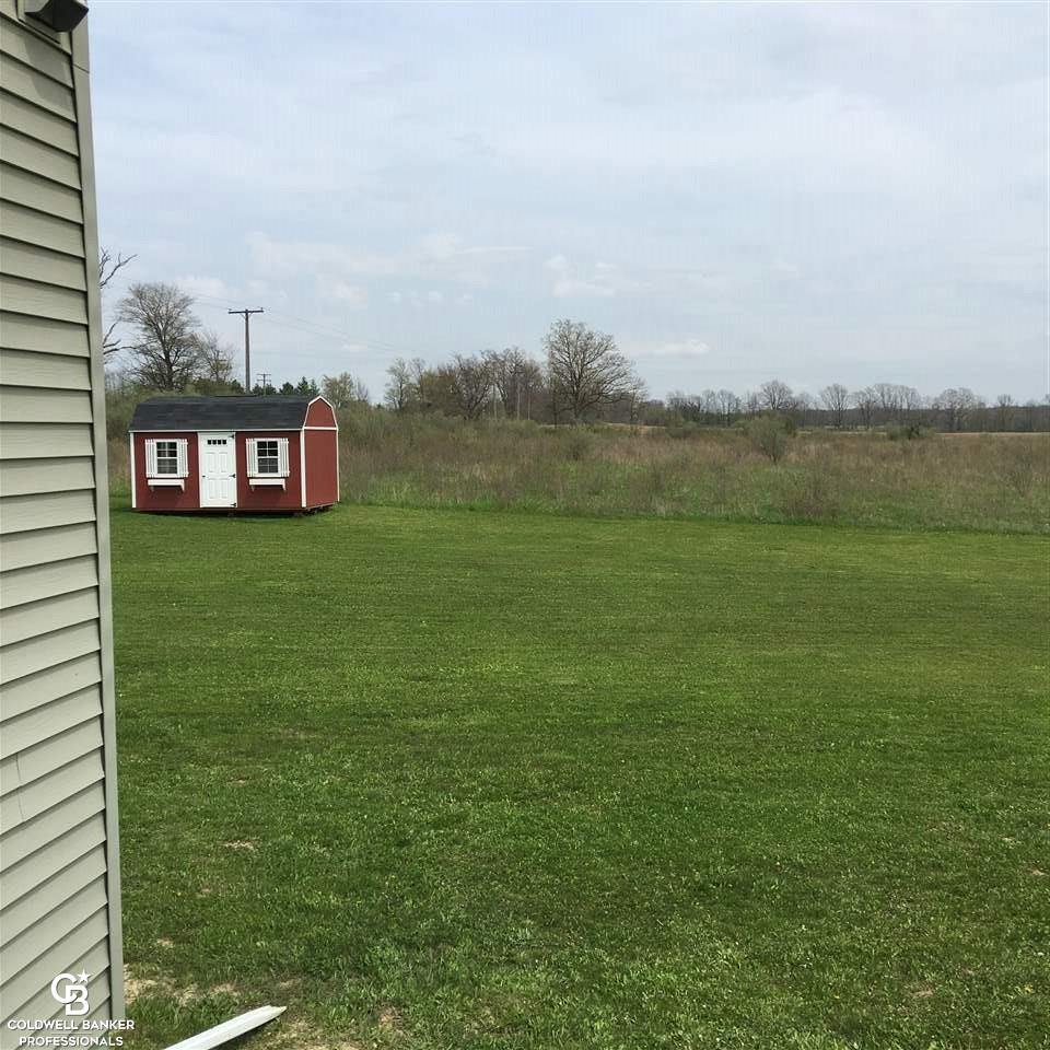 14059 Jeddo Road Yale, MI 48097 - Photo 5 of 27 31290780-4.JPG