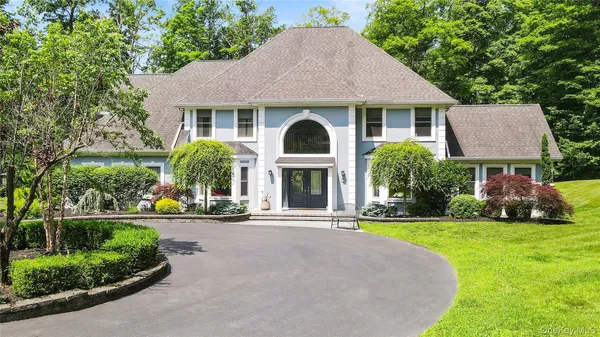 $920,000 | 115 Autumn Chase Drive, Hopewell Junction, NY 12533