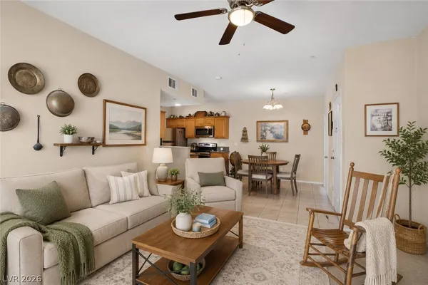 $130,000 | 3550 Bay Sands Drive, Unit 3077, Laughlin, NV 89029