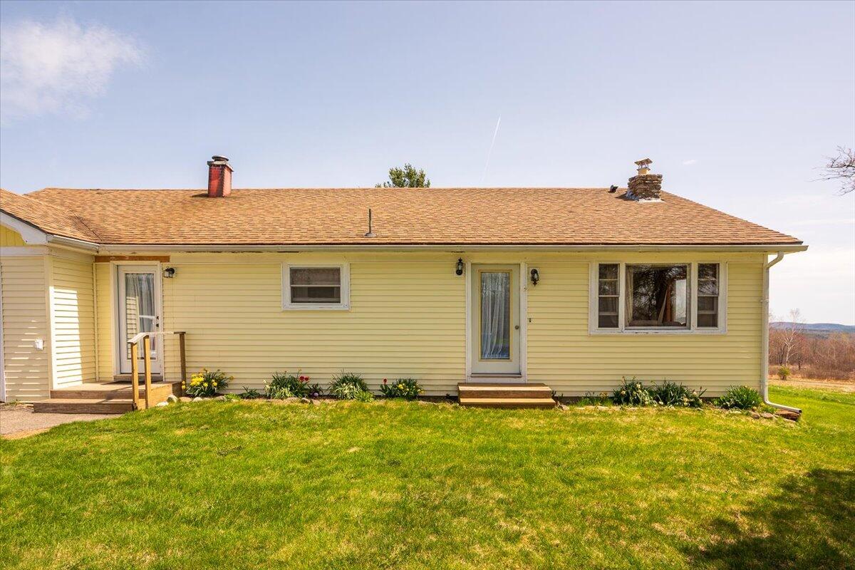433 North Union Road Union, ME 04862 - Photo 2 of 44 433 N Union Road, Union