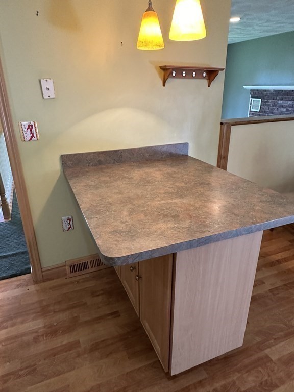 2 Monticello Circle Billerica, MA 01821 - Photo 6 of 19