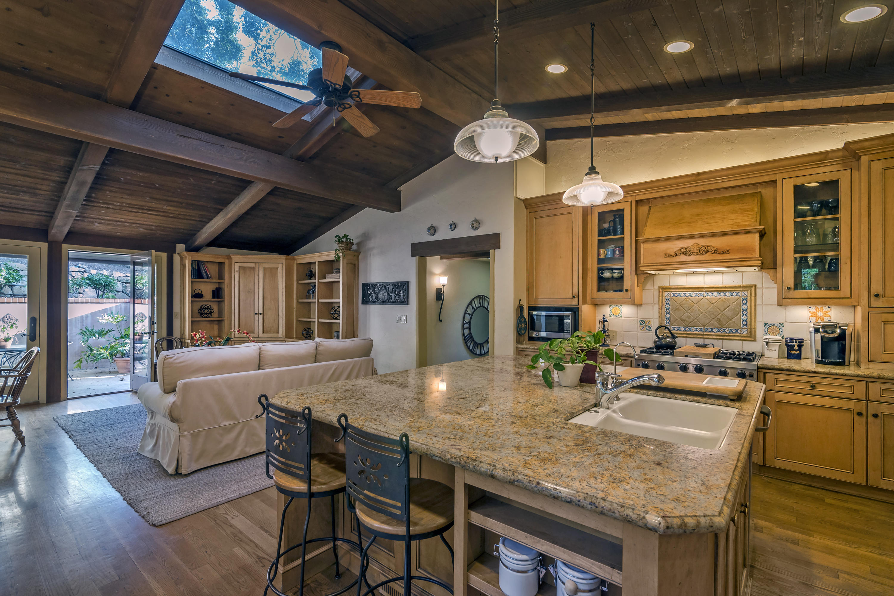 2245 Las Tunas Road Santa Barbara, CA 93103 - Photo 1 of 20 LT8