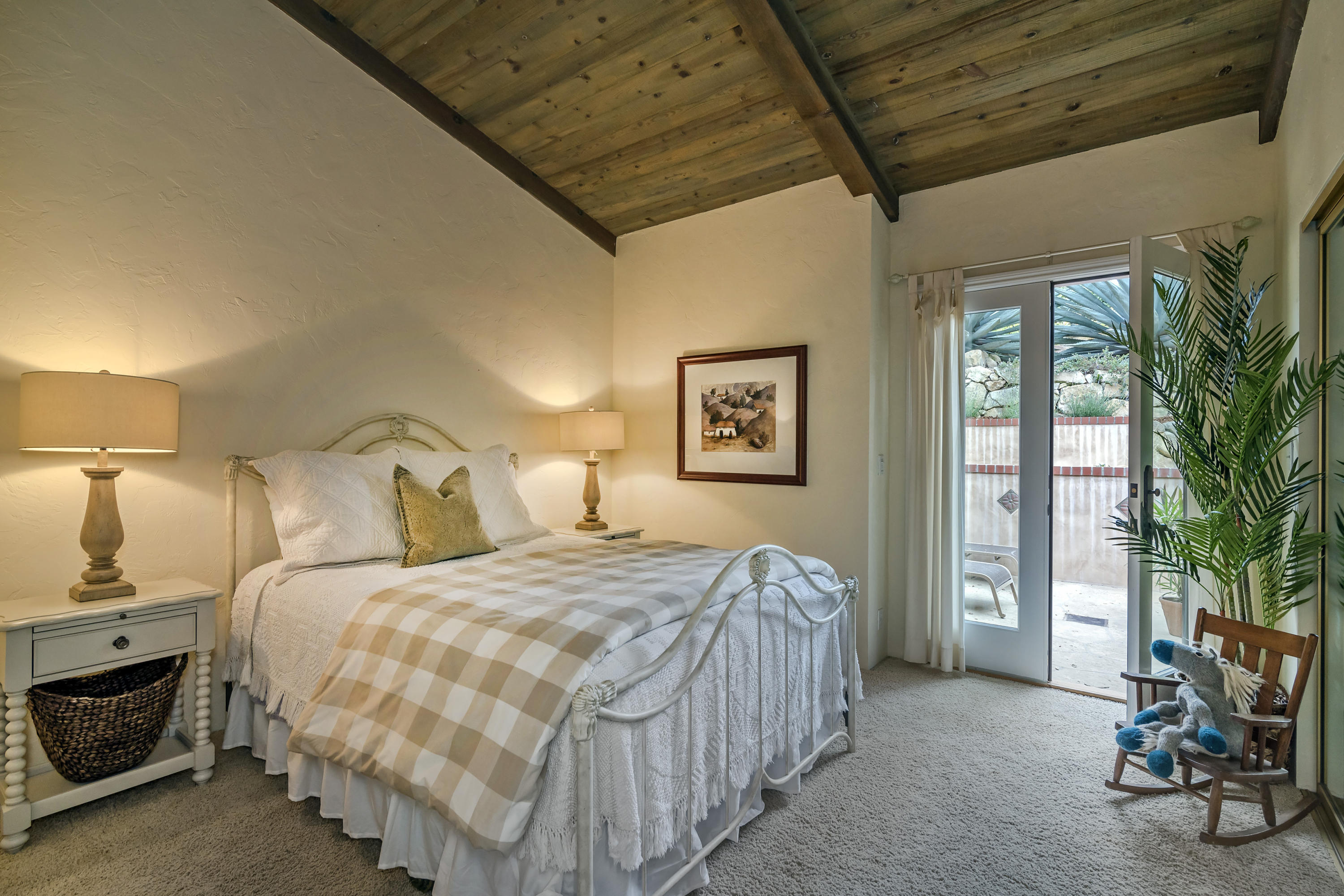 2245 Las Tunas Road Santa Barbara, CA 93103 - Photo 11 of 20 LT11