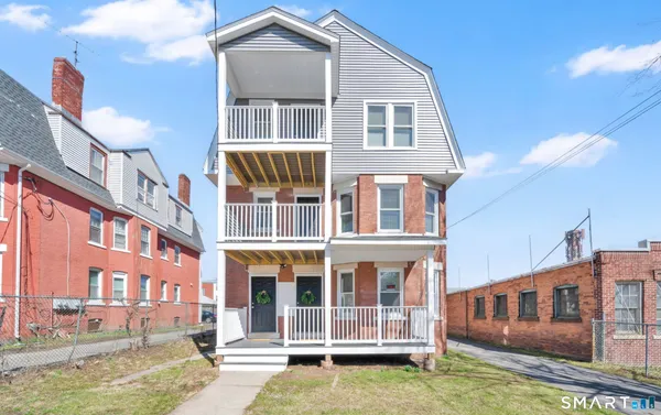 $2,200 | 144 Madison Street, Hartford, CT 06106