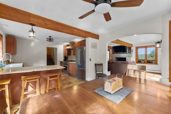 $1,195,000 | 9 Lower Taylor Hill Road, Winhall, VT 05340