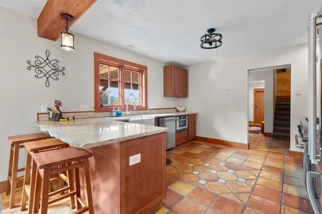 $1,195,000 | 9 Lower Taylor Hill Road, Winhall, VT 05340