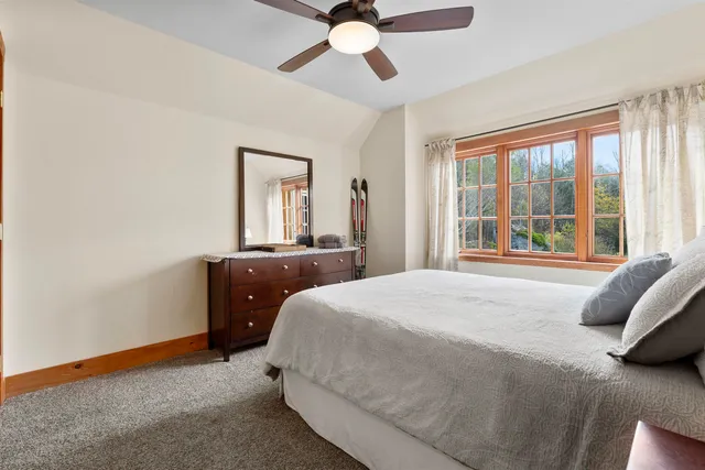 $1,195,000 | 9 Lower Taylor Hill Road, Winhall, VT 05340