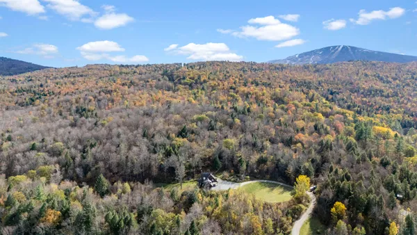 $1,195,000 | 9 Lower Taylor Hill Road, Winhall, VT 05340
