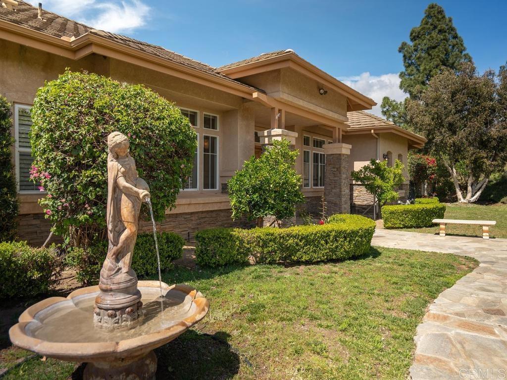 2737 Dos Lomas Fallbrook, CA 92028 - Photo 3 of 75