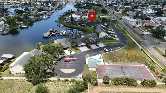 $393,000 | 644 Yardarm Drive, Unit 22, Apollo Beach, FL 33572