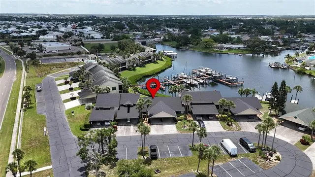 $393,000 | 644 Yardarm Drive, Unit 22, Apollo Beach, FL 33572
