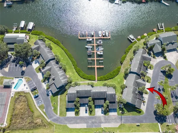 $374,000 | 644 Yardarm Drive, Unit 22, Apollo Beach, FL 33572