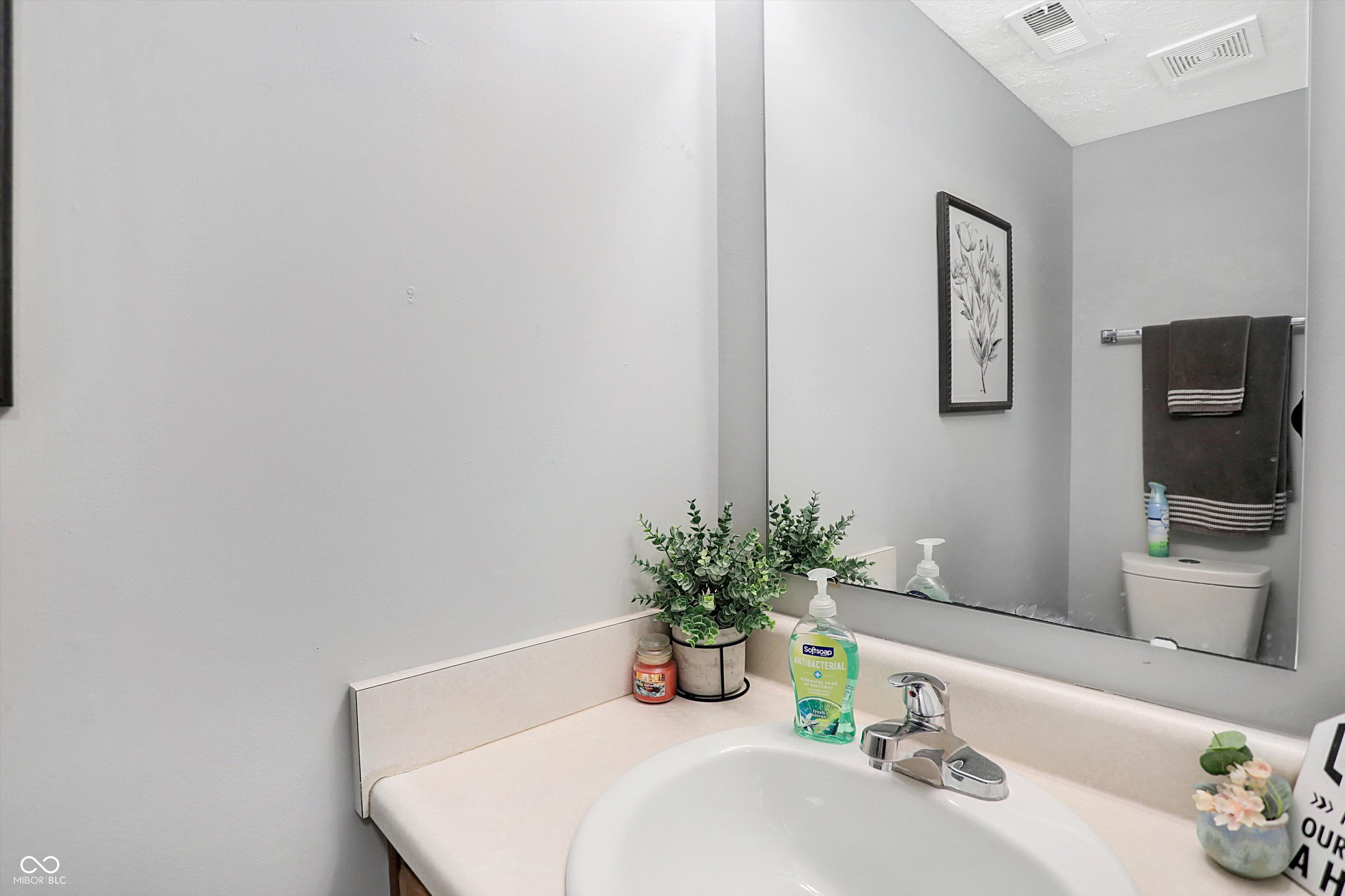 36 Bixler Road Indianapolis, IN 46227 - Photo 15 of 37 Gallery Image 15