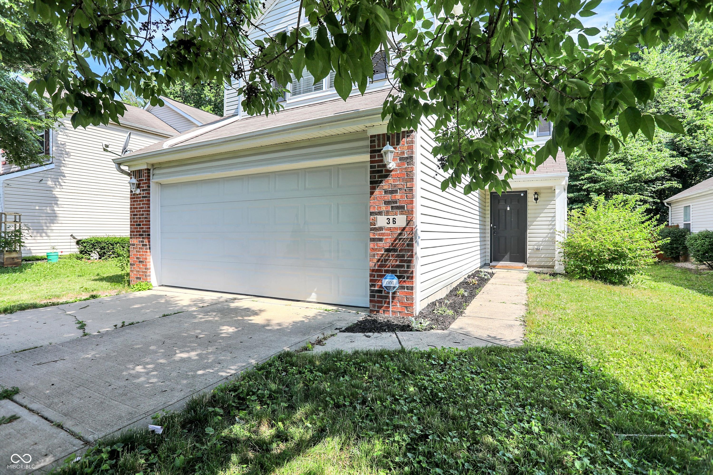 36 Bixler Road Indianapolis, IN 46227 - Photo 2 of 37 Gallery Image 2