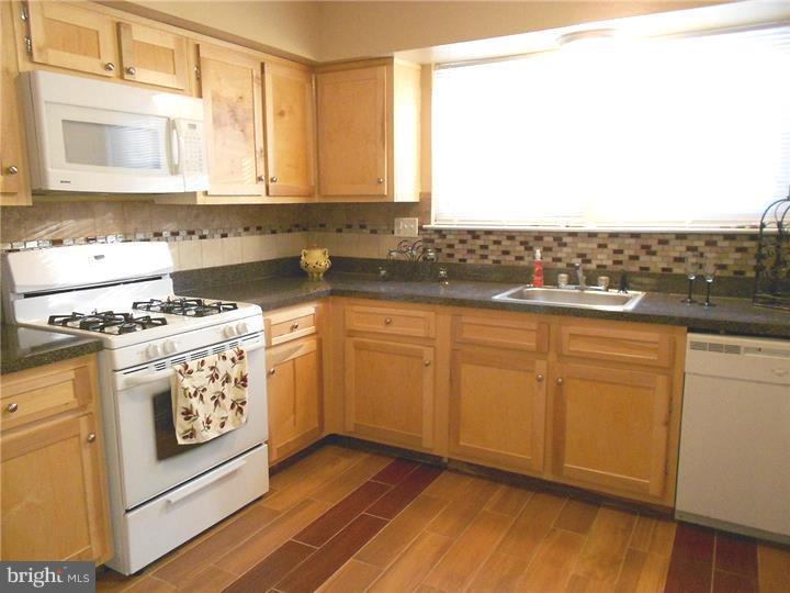 115 Oakmont Road Clementon, NJ 08021 - Photo 12 of 24 Gallery Image 12